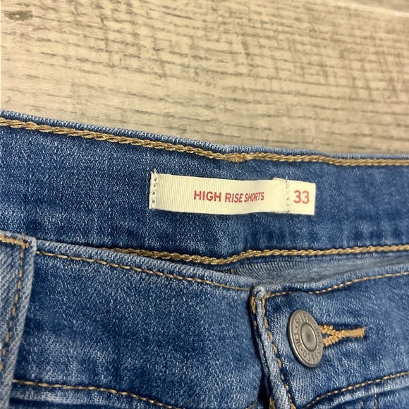 Levi's 501 Button Fly Cutoff Raw Hem Jean Shorts S58022 Right Rise Size 33 - Picture 5 of 9